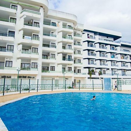 Apartamento T2 Com Piscina E Wifi A 350 Metros Da Praia Olhos de Agua  Exterior foto