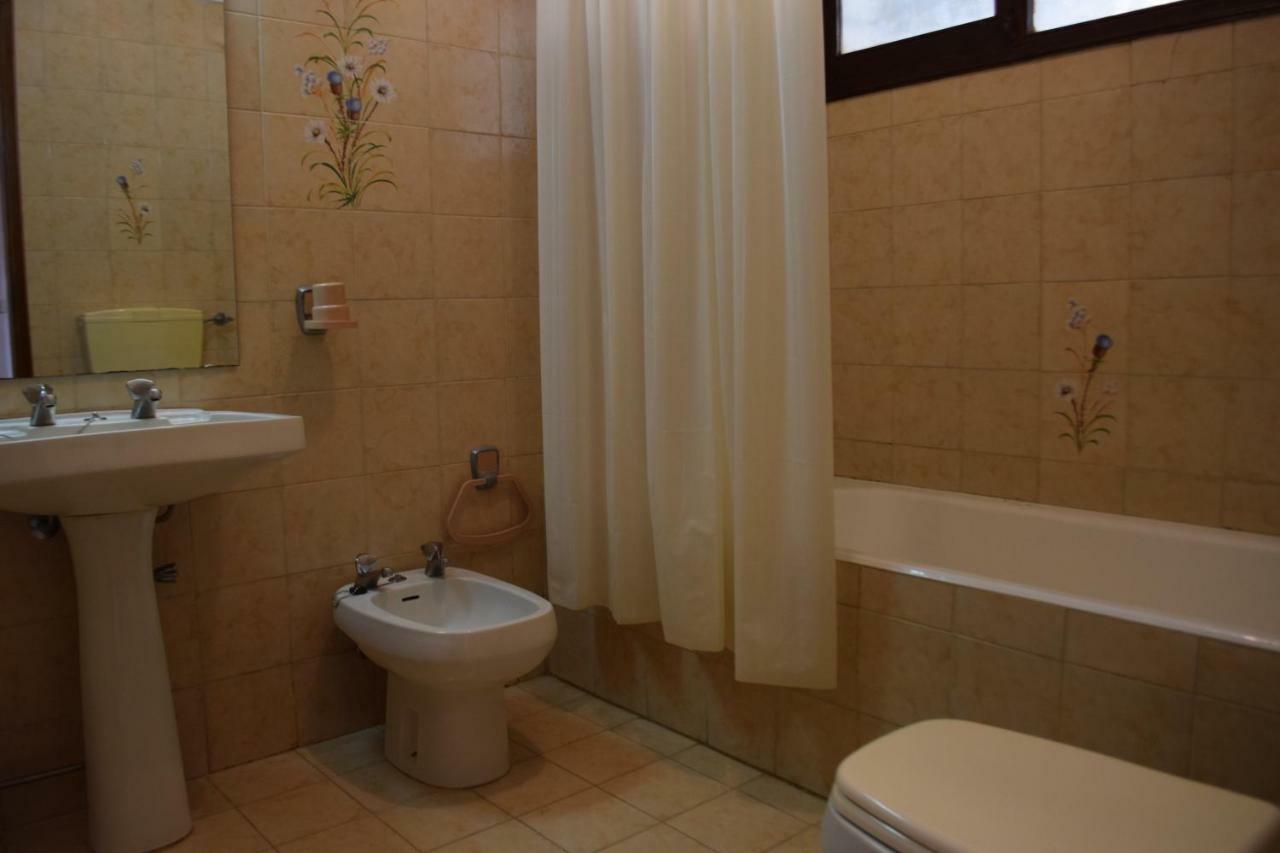 Apartamento T2 Com Piscina E Wifi A 350 Metros Da Praia Olhos de Agua  Exterior foto
